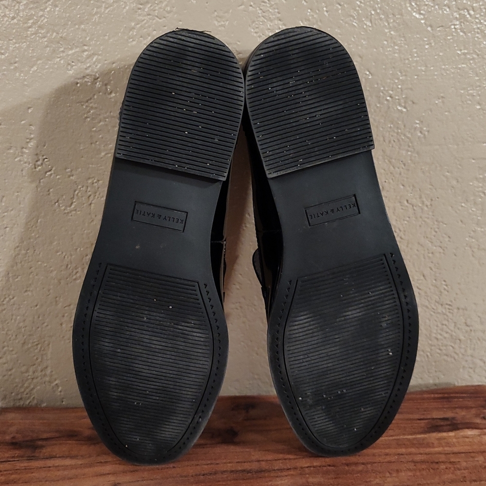 Kelly & Katie Glossy Black Bala Loafer - Picture 8 of 9